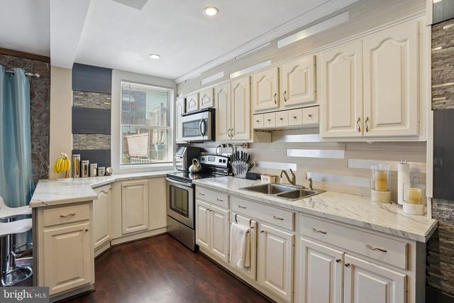 7242 ALGARD, Philadelphia, PA 19135