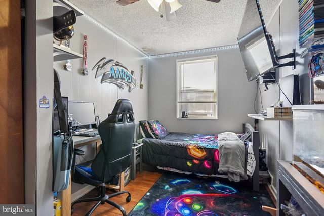 7242 ALGARD, Philadelphia, PA 19135