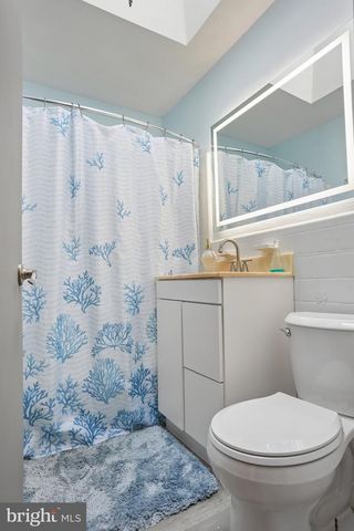 7242 ALGARD, Philadelphia, PA 19135
