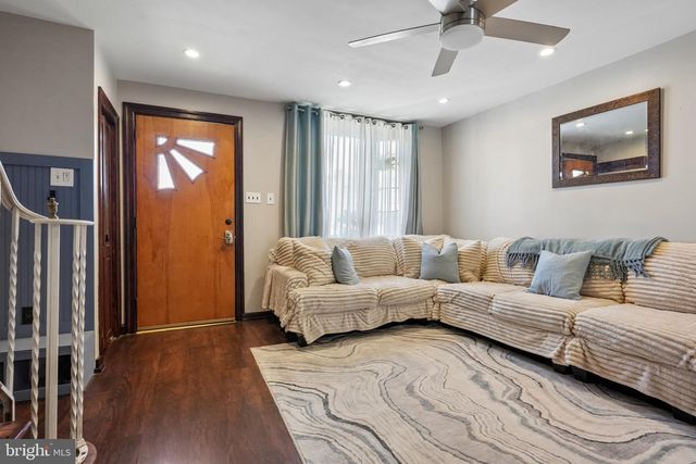 7242 ALGARD, Philadelphia, PA 19135