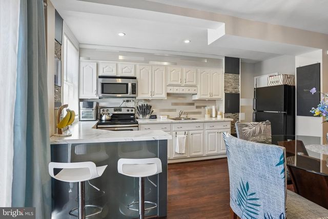 7242 ALGARD, Philadelphia, PA 19135