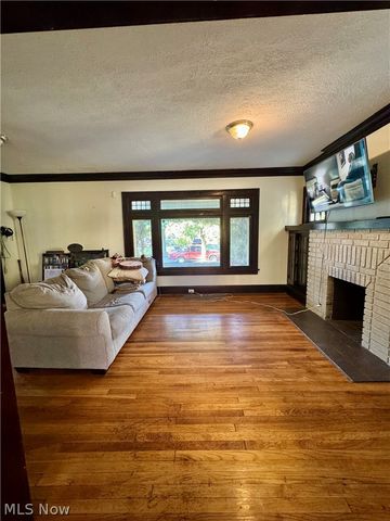 3380 Kildare Road, Cleveland Heights, OH 44118