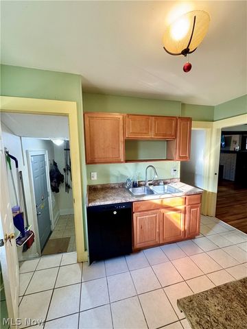 3380 Kildare Road, Cleveland Heights, OH 44118