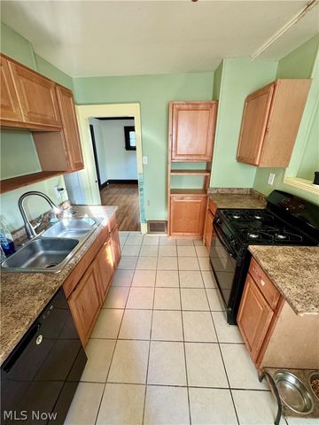 3380 Kildare Road, Cleveland Heights, OH 44118