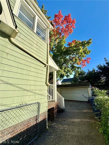 3380 Kildare Road, Cleveland Heights, OH 44118