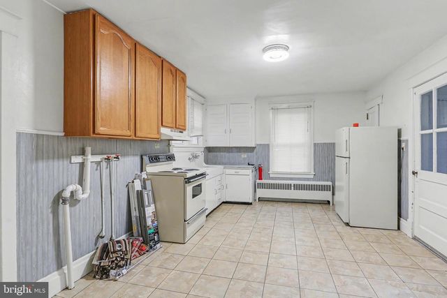 222 S S SPORTING HILL RD, Mechanicsburg, PA 17050