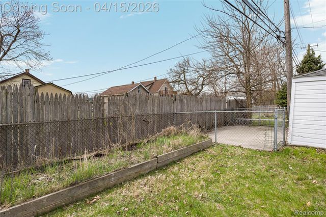 186 Jewell Street, Ferndale, MI 48220