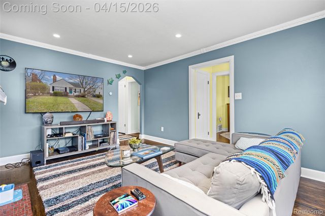 186 Jewell Street, Ferndale, MI 48220