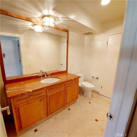 16545 Park Lane Circle, Los Angeles, CA 90049