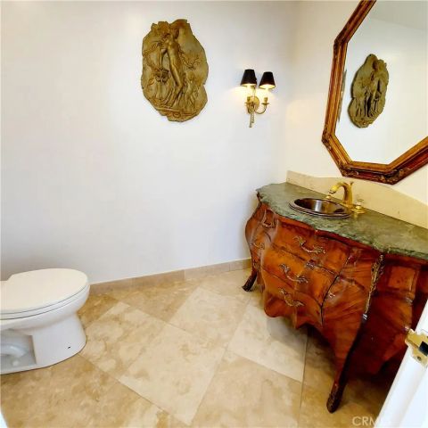 16545 Park Lane Circle, Los Angeles, CA 90049