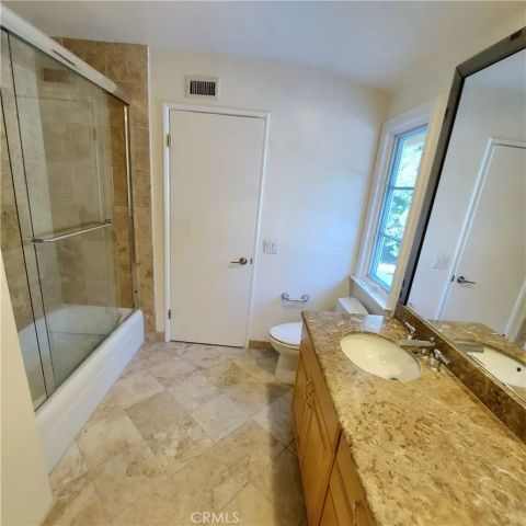 16545 Park Lane Circle, Los Angeles, CA 90049
