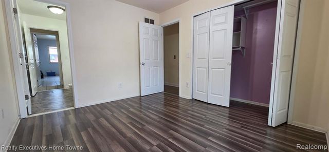 32230 Ruehle Avenue, Warren, MI 48093