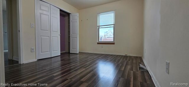 32230 Ruehle Avenue, Warren, MI 48093