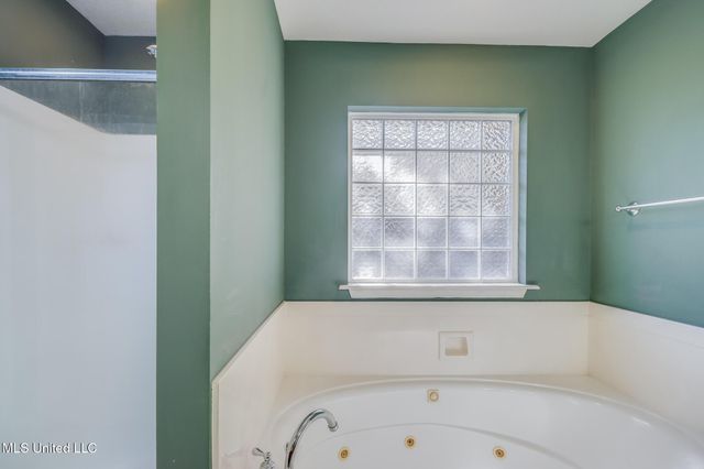 11574 Azalea Trace, Gulfport, MS 39503