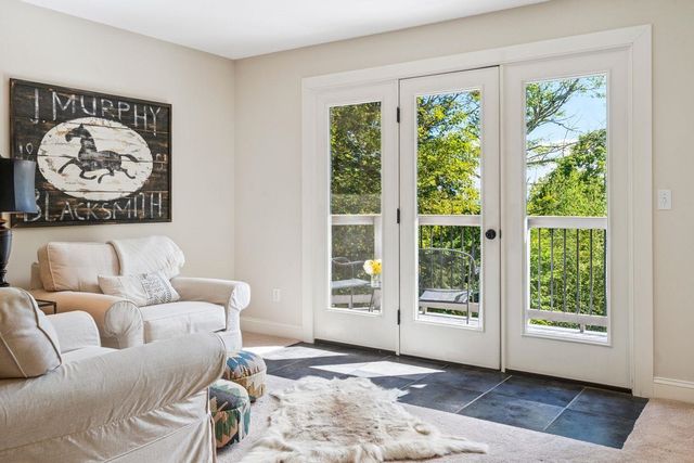 21 Pinnacle Point, Waterbury, VT 05676