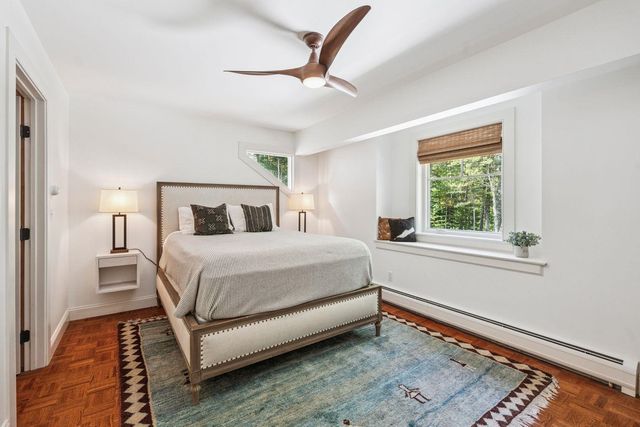 21 Pinnacle Point, Waterbury, VT 05676