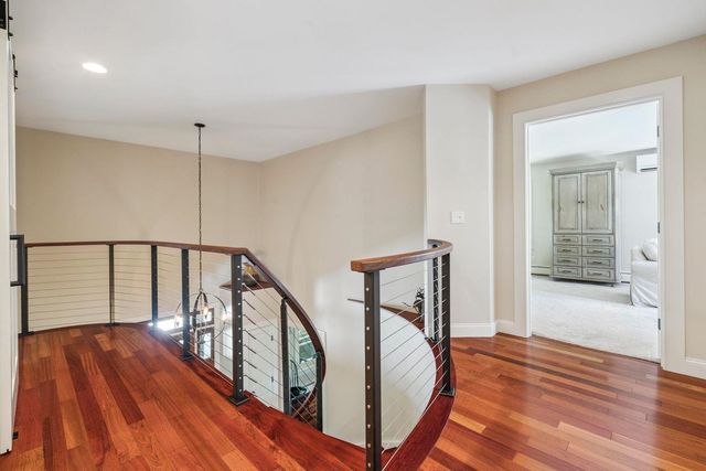 21 Pinnacle Point, Waterbury, VT 05676