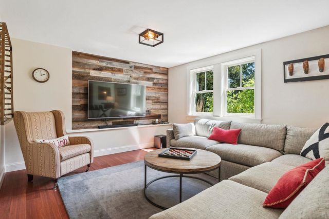 21 Pinnacle Point, Waterbury, VT 05676