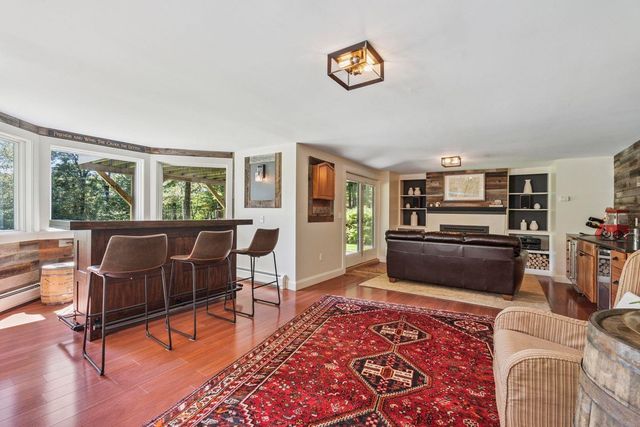 21 Pinnacle Point, Waterbury, VT 05676