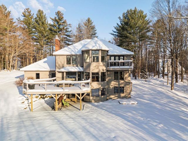 21 Pinnacle Point, Waterbury, VT 05676