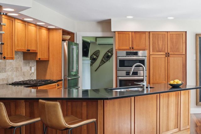 21 Pinnacle Point, Waterbury, VT 05676