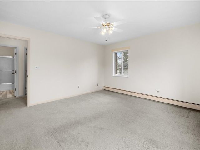 611 Watertown St 14, Newton, MA 02460