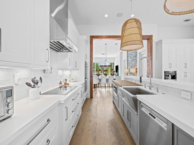 11350 NW 6th St, Plantation, FL 33325