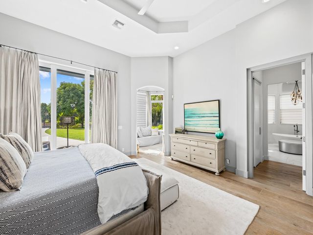 11350 NW 6th St, Plantation, FL 33325