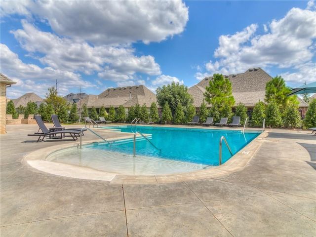 16421 Burgundy West Drive, Edmond, OK 73013