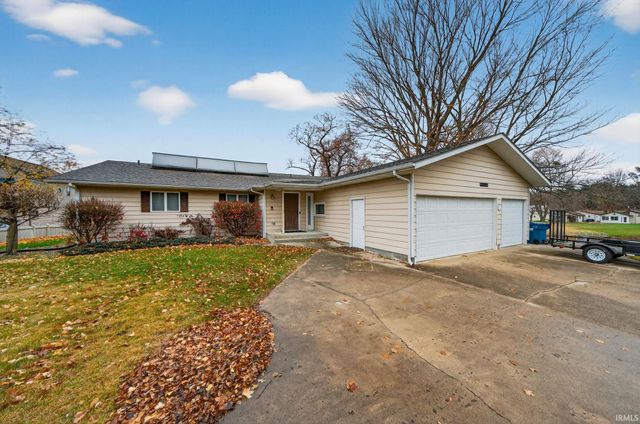 20782 S Lake Drive, Walkerton, IN 46574