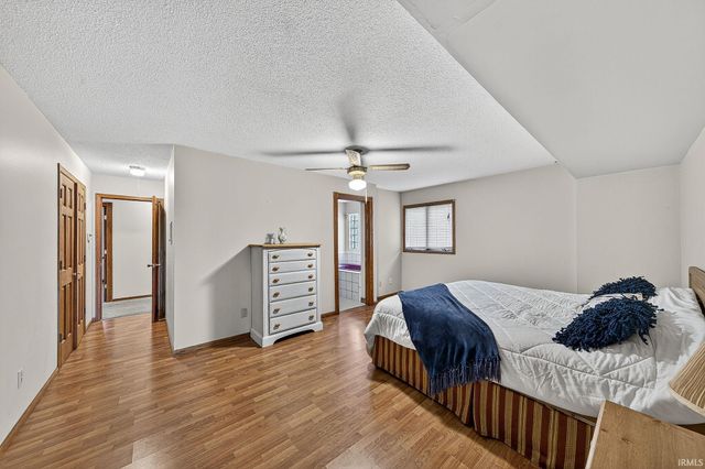 20782 S Lake Drive, Walkerton, IN 46574