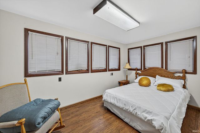 20782 S Lake Drive, Walkerton, IN 46574