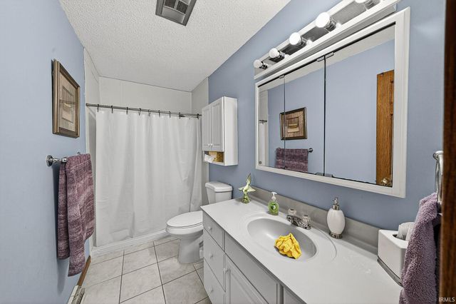 20782 S Lake Drive, Walkerton, IN 46574