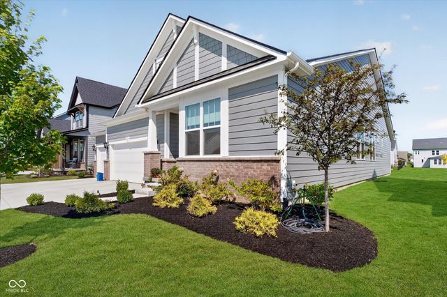 128 Creststone Boulevard, Westfield, IN 46074
