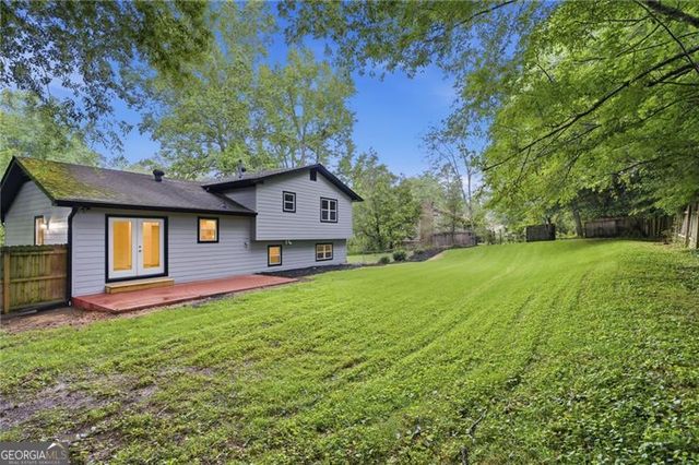 2420 Red Fox Run NW, Acworth, GA 30101