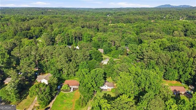 2420 Red Fox Run NW, Acworth, GA 30101