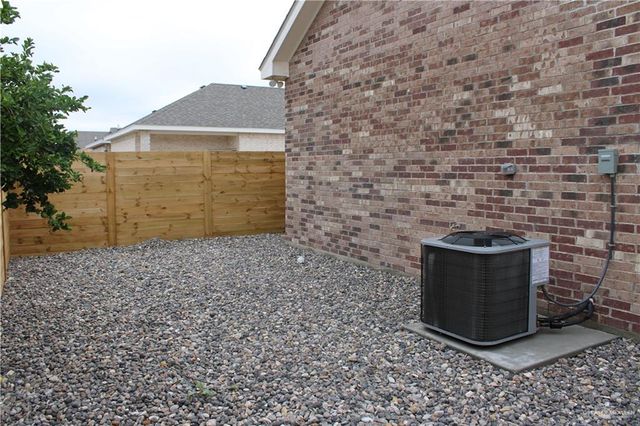 702 W 25th Street, Mission, TX 78572