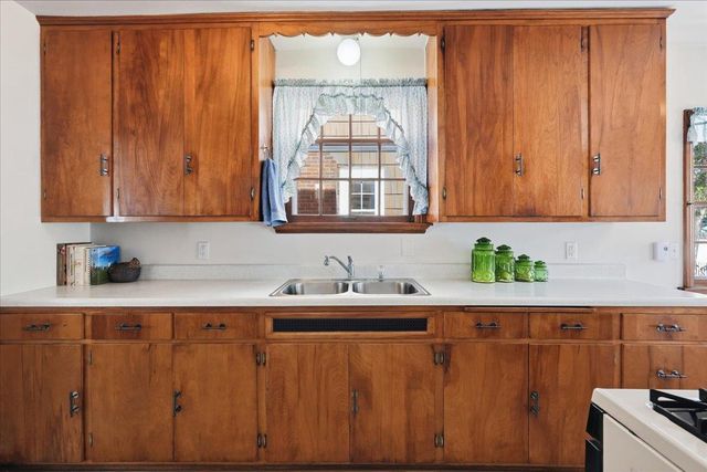 453 Virginia Terrace, Madison, WI 53726