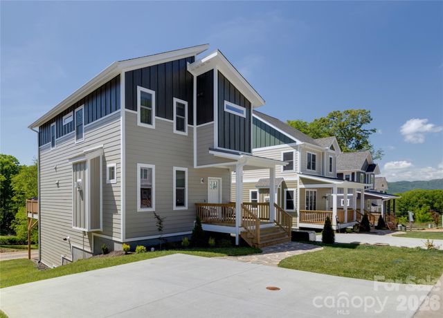 20 Loblolly Lane, Asheville, NC 28803