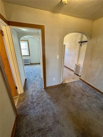 732 Idlewood Ave, Carnegie, PA 15106