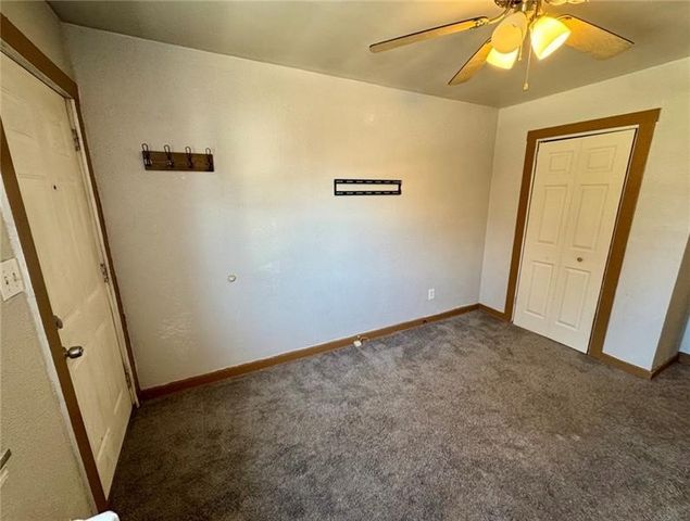 732 Idlewood Ave, Carnegie, PA 15106