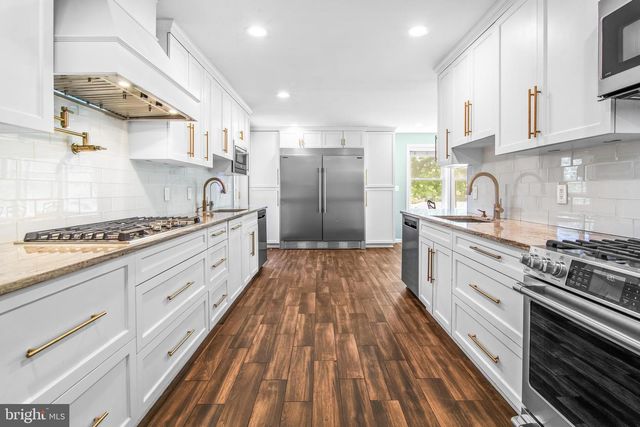6308 IVYMOUNT RD, Baltimore, MD 21209
