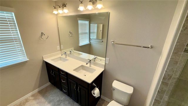 8569 VEDDER LANE, Orlando, FL 32832