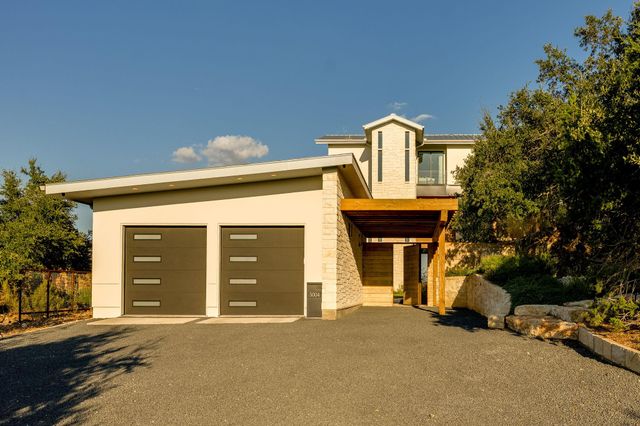 5004 McIntyre CIR, Austin, TX 78734