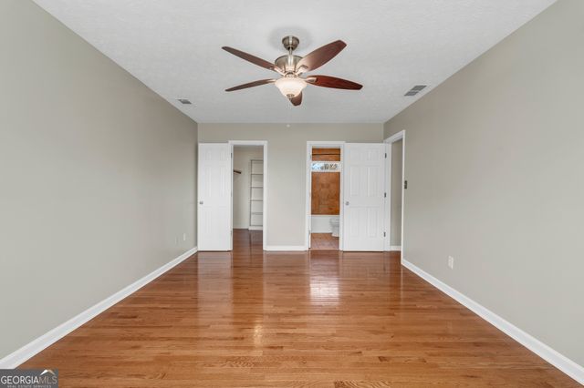 1555 Hardin Avenue, College Park, GA 30337