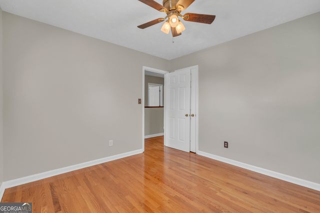 1555 Hardin Avenue, College Park, GA 30337