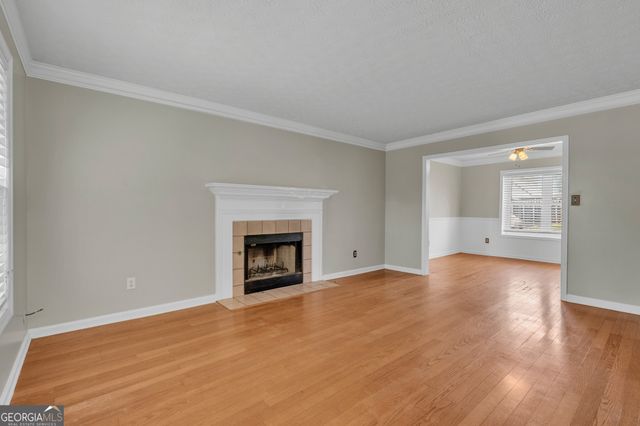 1555 Hardin Avenue, College Park, GA 30337