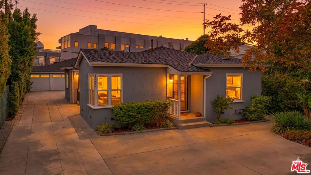 2252 20th Street, Santa Monica, CA 90405 — exterior