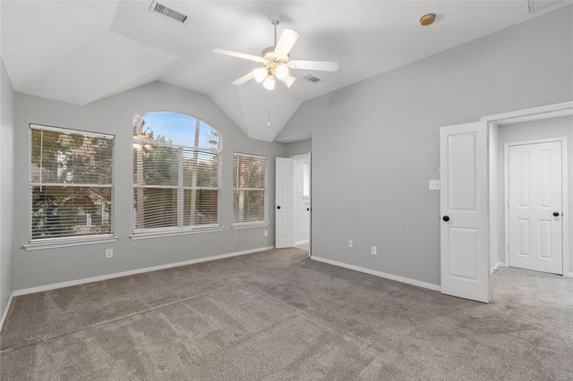 6 Vinca Trail, Spring, TX 77382