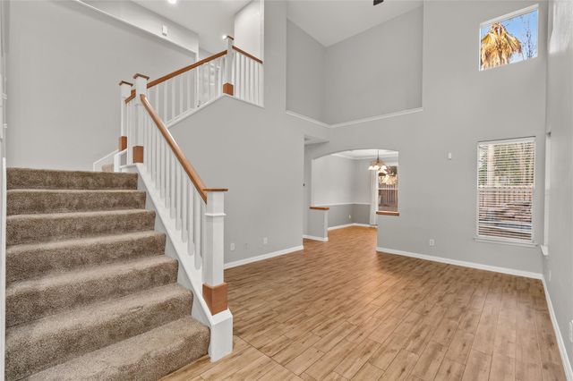 6 Vinca Trail, Spring, TX 77382